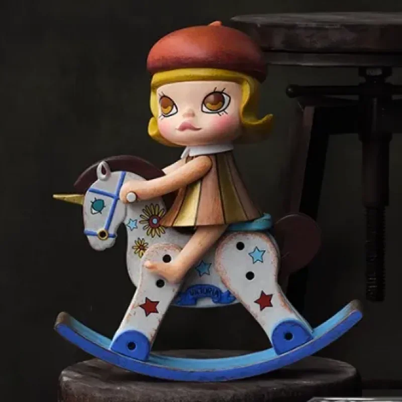Vintage Collectible Dolls - POP MART MOLLY Patung Ulang Tahun