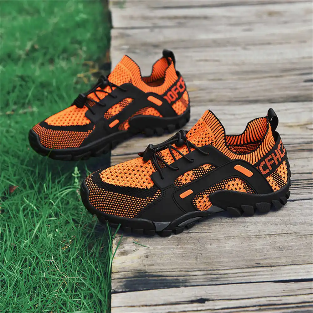 Vintage Collectible Show - Sepatu olahraga pria, ukuran 43 ukuran