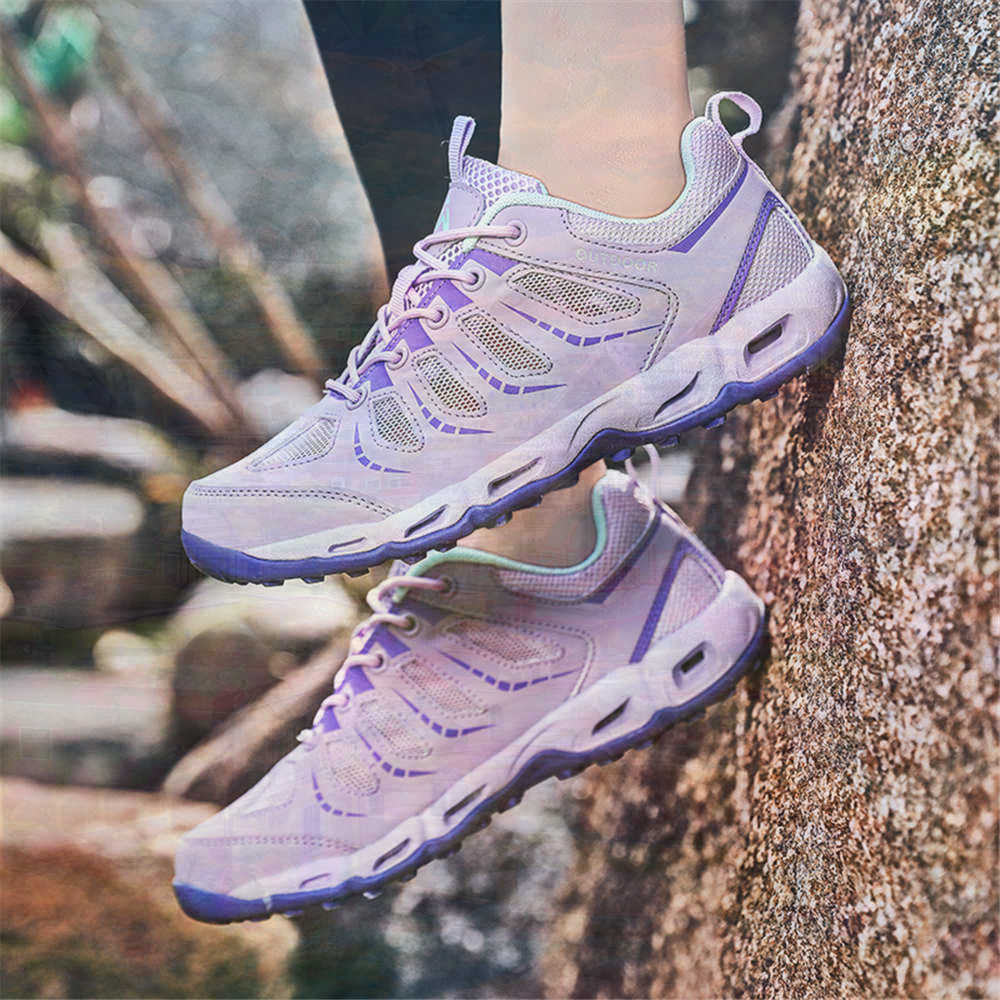Sepatu Tenis Perak Ujung Bulat - Vintage Collectible Show ulasan dan harga