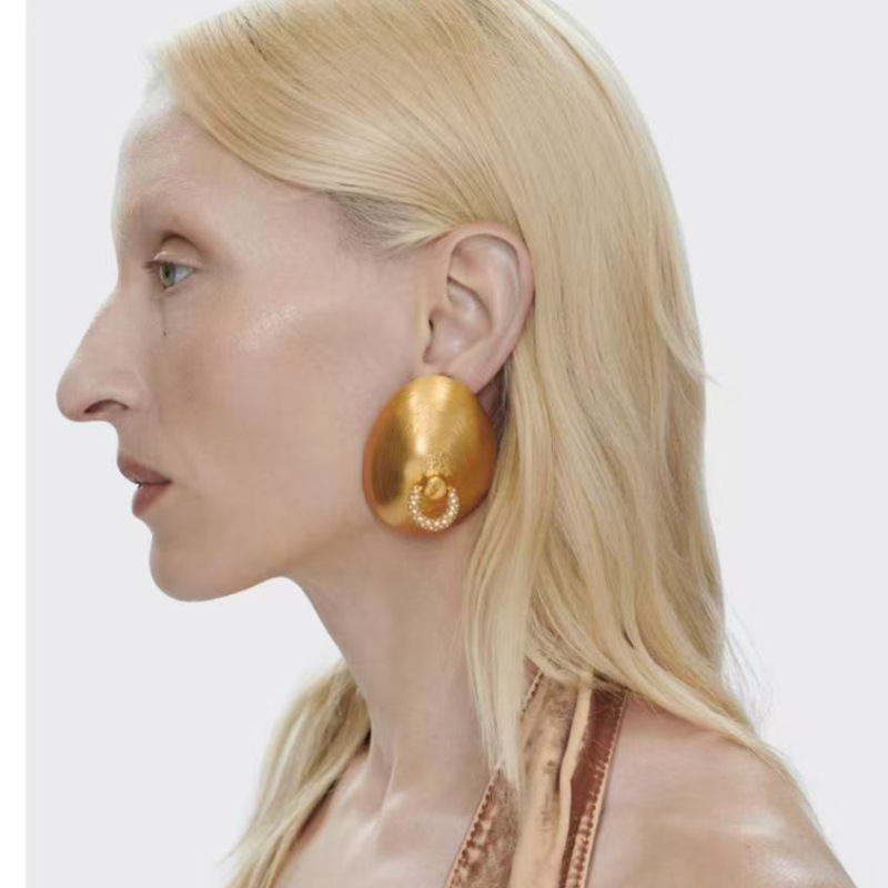 Anting Menjuntai Bulat Besar B - Vintage Collectible Show ulasan dan harga